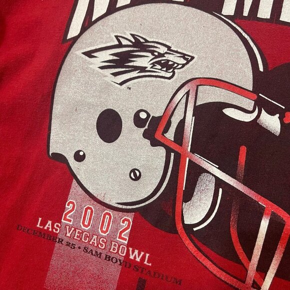 Vintage UNM‎ Lobos Football T-Shirt 2002 Las Vegas Bowl Men’s Red Long Sleeve - Picture 5 of 9